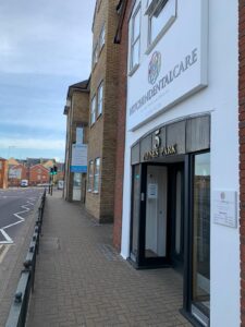 Street view of the 5 Paynes Park building in Hitchin